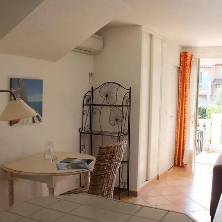 Willa Prestige Cote Calme Du Domaine De - 8 Pers 4 Ch 2 Sdb 120m2 *